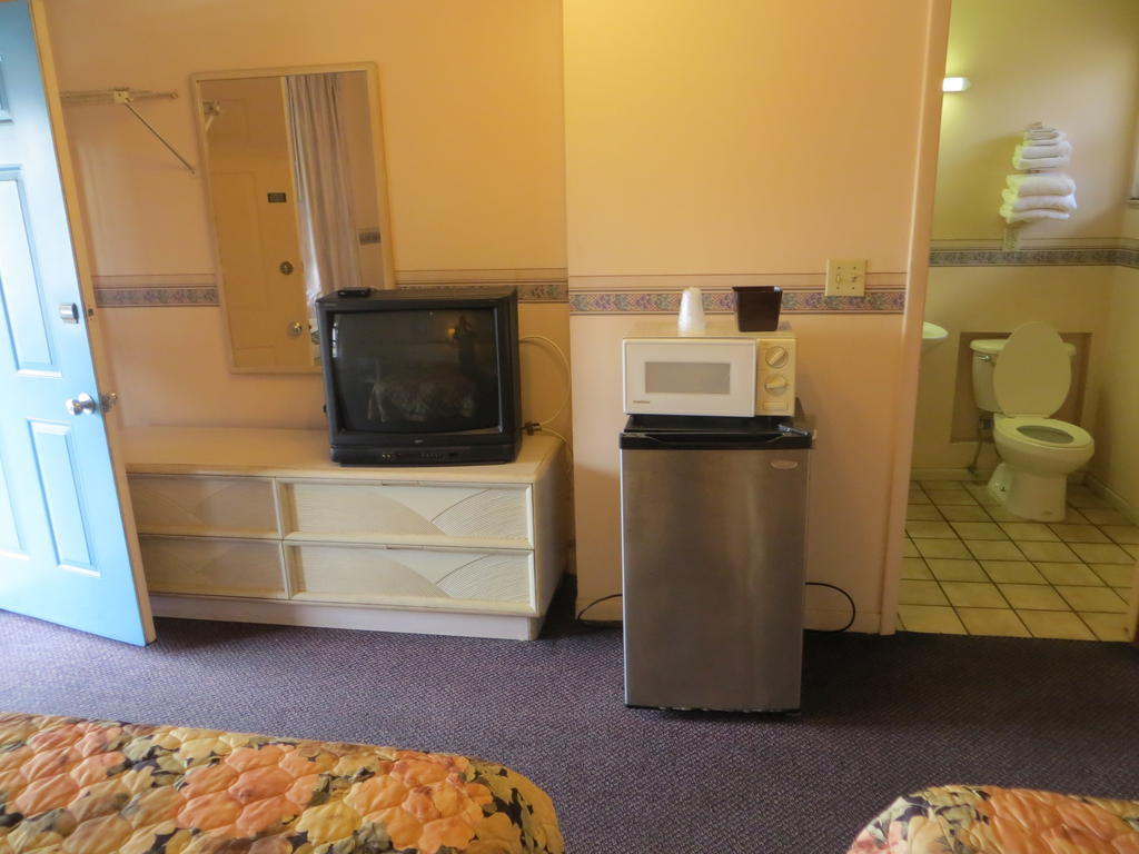 سيبرينغ Budget Inn المظهر الخارجي الصورة