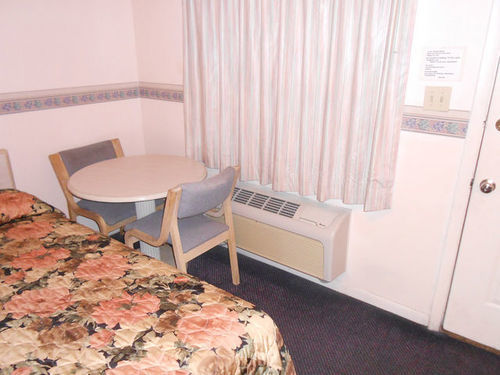 سيبرينغ Budget Inn المظهر الخارجي الصورة